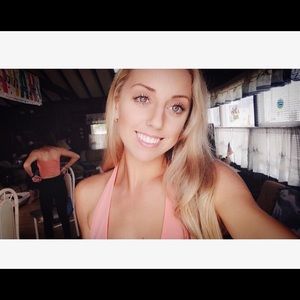 Meet your Posher, Jess